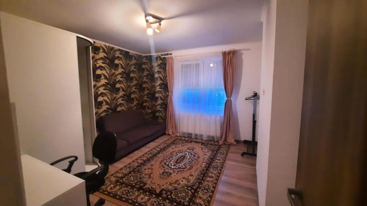 “Home Sweet Home” Sîntandrei Exterior foto